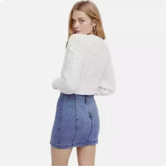 FREE PEOPLE Denim Mini Skirt Modern Femme in Light Blue - Picture 9 of 11
